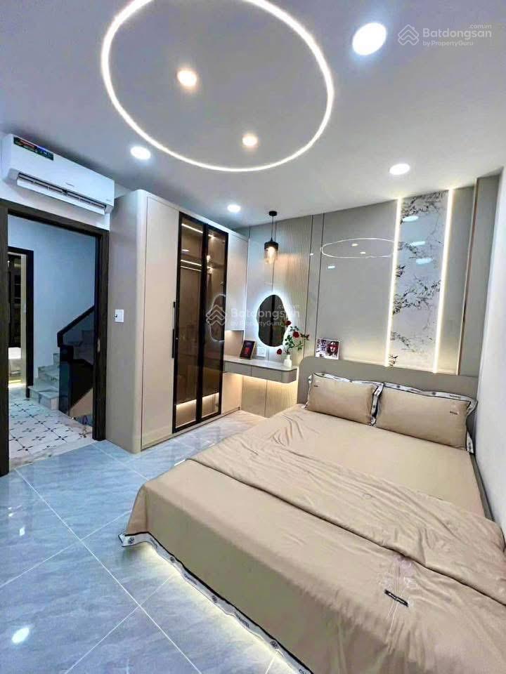 Bán nhà hẻm xe hơi 1/ nguyễn duy dương, phường 9 quận 10. dt 4x10m. giá 3.7 tỷ thương lượng