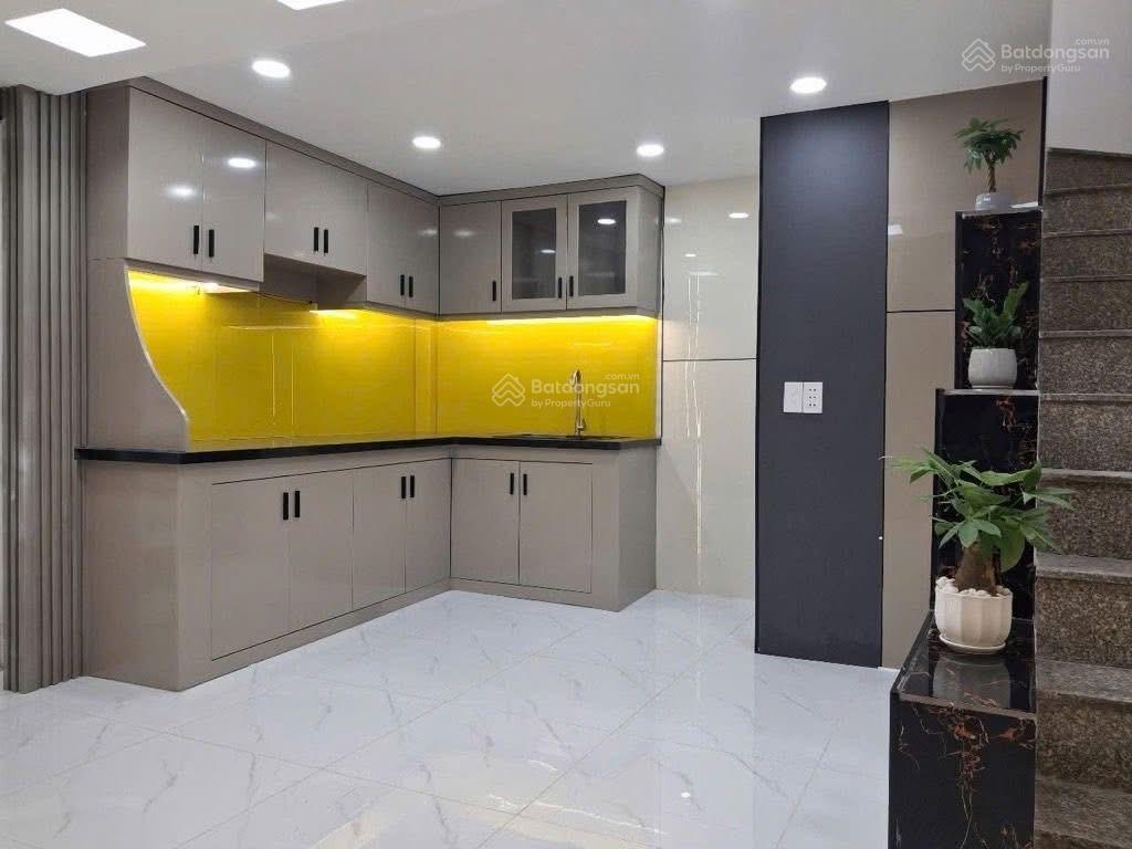 Bán nhà hxh trần văn cẩn, phường tân thới hoà tân phú 4x9m, 2lầu, hẻm xe hơi