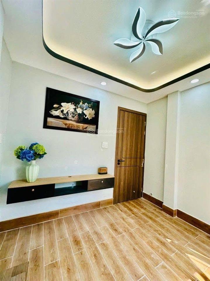 Nhà đẹp giá cực tốt 40m2 đường nguyễn văn thủ, đa kao, q1 cho thuê 13tr gần cv lê văn tám