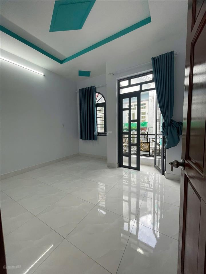 Bán nhà siêu đẹp ngay nguyễn đình chiểu, quận 3, 40m2, sổ riêng, hẻm oto