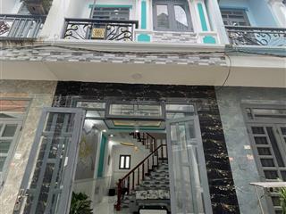 Bán nhà siêu đẹp ngay nguyễn đình chiểu, quận 3, 40m2, sổ riêng, hẻm oto