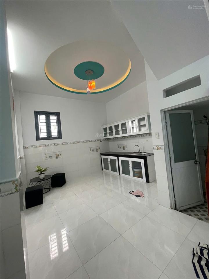 Bán nhà siêu đẹp ngay nguyễn đình chiểu, quận 3, 40m2, sổ riêng, hẻm oto