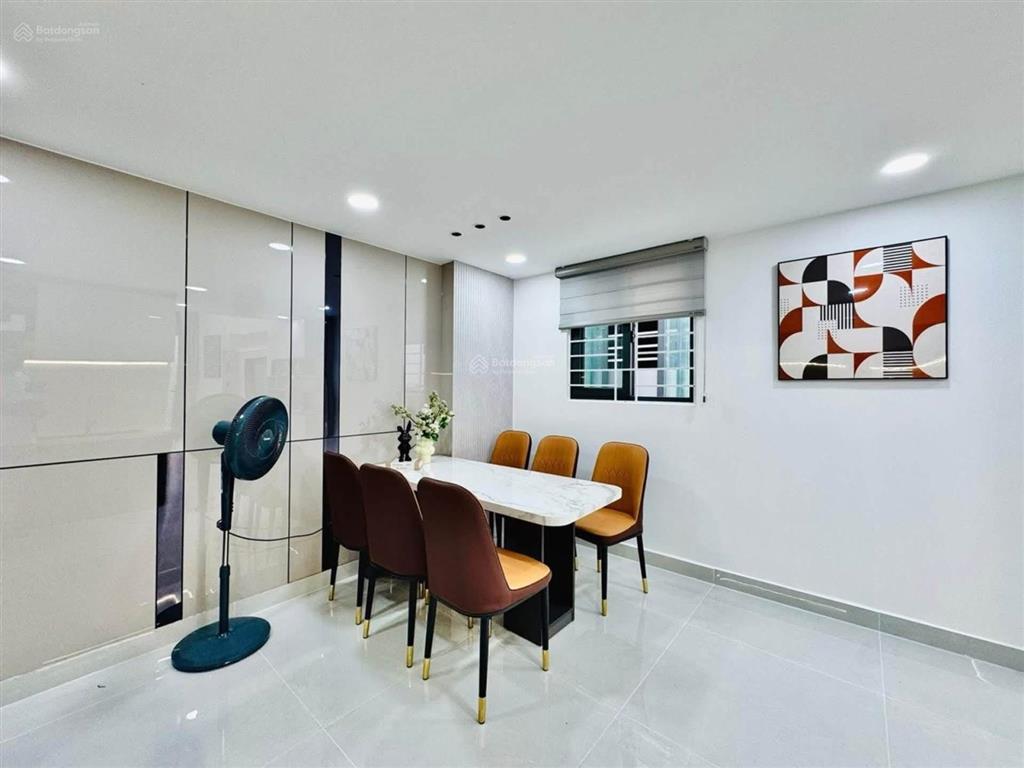 Cần bán gấp nhà ở vòng xoay điện biên phủ  36m2  quận 1  sổ hồng riêng  hẻm to