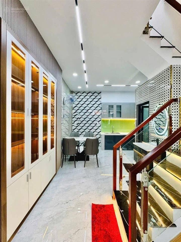 Sang tên liền trong ngày! bán nhà nguyễn trọng tuyển, phường 2, tân bình  50m², sổ riêng