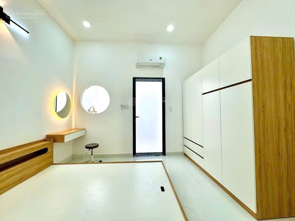 Bán nhà đẹp sổ riêng tại huỳnh văn nghệ, phường 15, tân bình, hẻm xe hơi giá chỉ 3 tỷ 2