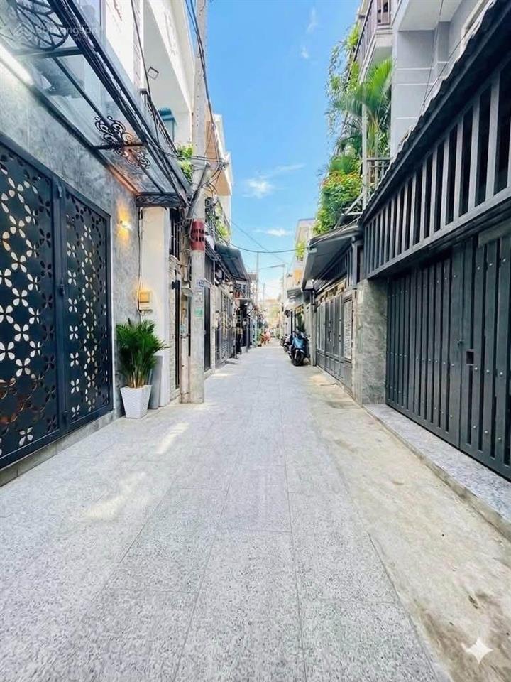 Bán nhà huỳnh tấn phát, p tân thuận, quận 7 sát vincom nam long, hẻm oto, ngang 4m 3,5tỷ, sổ riêng