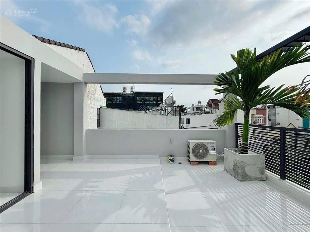 Cần bán gấp nhà siêu đẹp đường nam kỳ khởi nghĩa, quận 3, 37m2, hẻm xe hơi