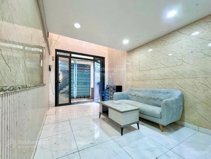 Bán nhà 3 tầng, hẻm to, 40m2, khu d2  d5  xô viết nghệ tĩnh, p25, bình thạnh