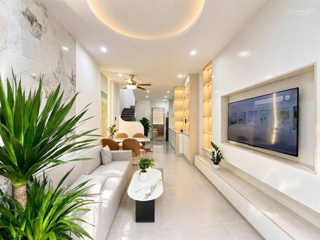 Hàng ngộp! bán nhà ngay phạm thế hiển, phường 4, quận 8, 40m2 hẻm xe hơi sổ hồng riêng
