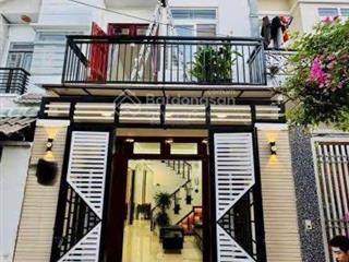 Nhà ngộp  quận 3, ngay nguyễn đình chiểu, 40m, sổ riêng, hẻm oto
