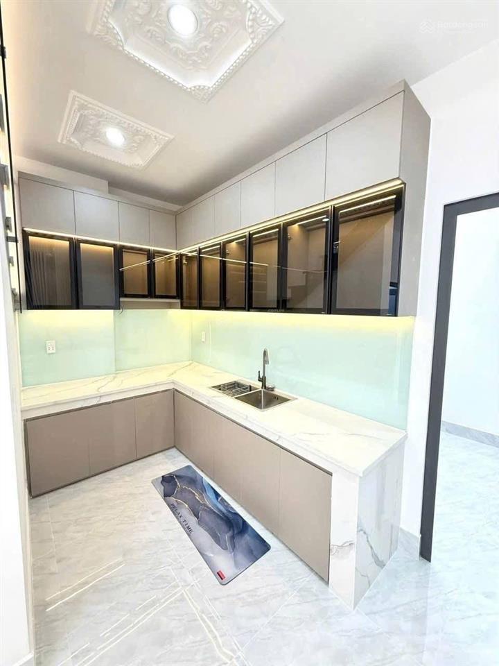 Bán gấp căn nhà đường trần não, phường an phú, quận 2, 6,7 tỷ, có hđ thuê 22tr/th, sổ hồng riêng.