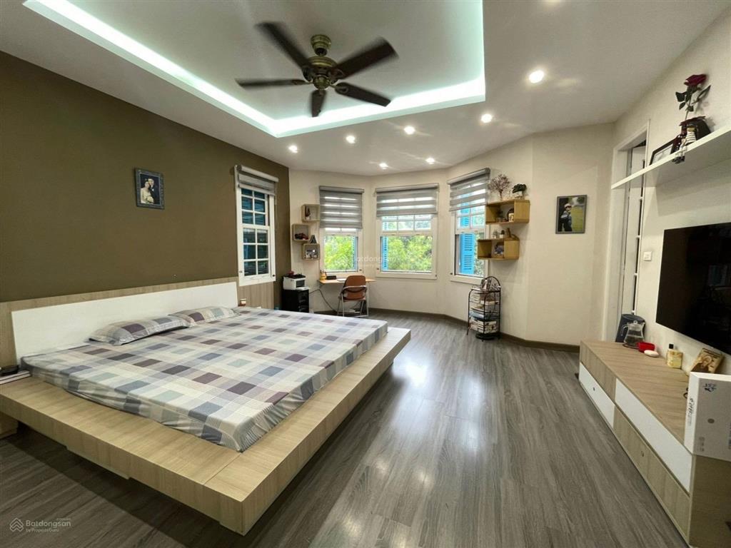 Bán gấp tòa lô góc 3 mặt tiền nổi bật tđc ngọc thụy  100m2*6ttm  vỉa hè ô tô tránh  nhỉnh 39 tỷ