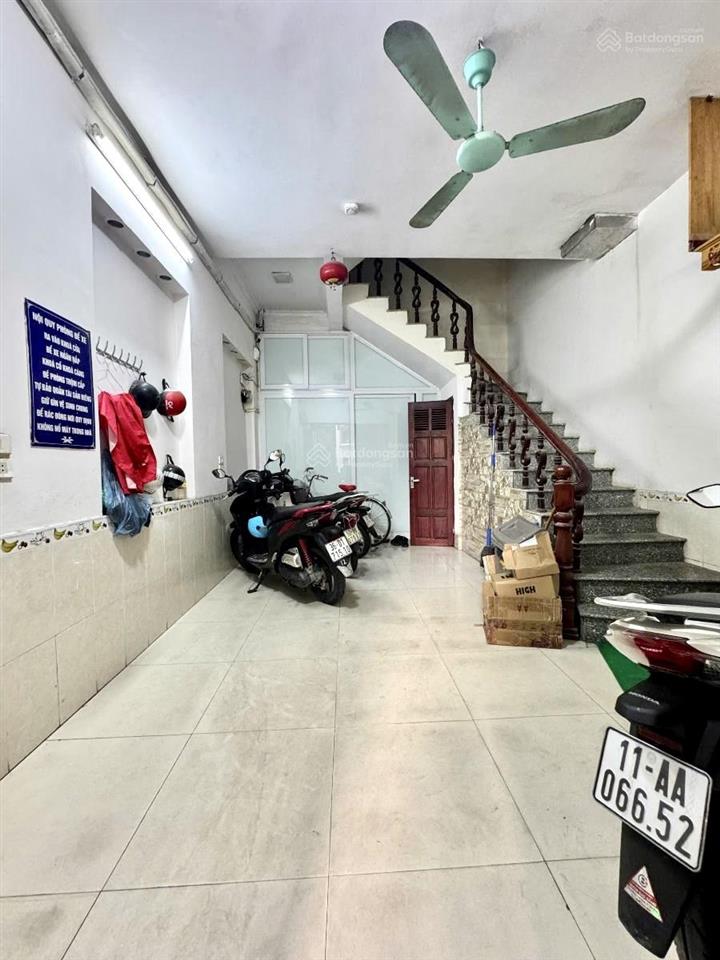 Bán gấp nhà mặt phố võ văn dũng  hoàng cầu, hiếm đẹp, 35m2 chỉ 16,2 tỷ