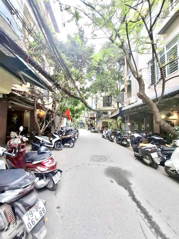 Phân lô mặt phố, nhà lô góc trần quang diệu, 2 mặt tiền, kinh doanh vô đối, chỉ 20,5 tỷ