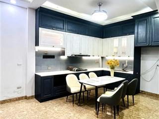 Bán nhà phân lô phố hồ đắc di, vip đống đa, ô chờ thang máy, 6 tầng 5 ngủ, 40m2*6t*12,6tỷ