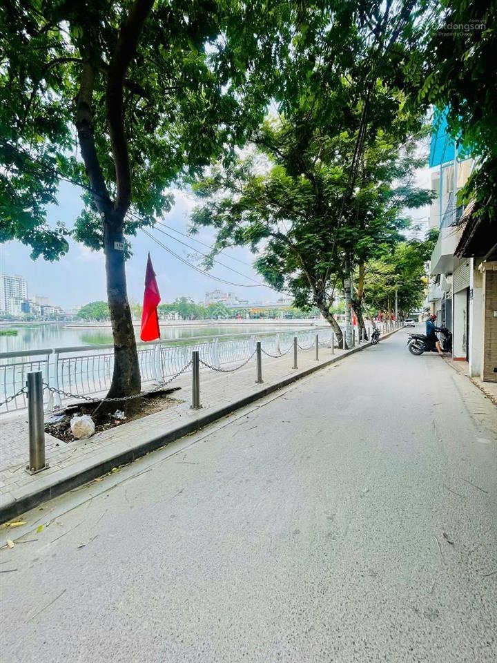 Nhà mặt phố mặt hồ hoàng cầu 56m² chỉ 29,9 tỷ. cơ hội phù hợp cho khách hàng quan tâm!