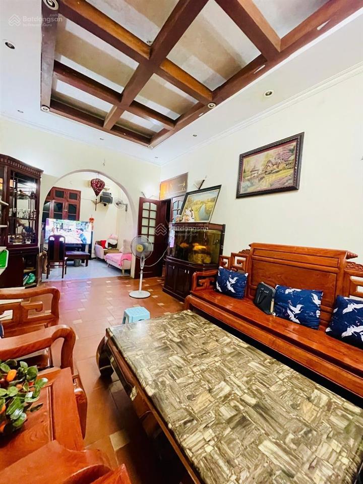 Nhà mặt phố mặt hồ hoàng cầu 56m² chỉ 29,9 tỷ. cơ hội phù hợp cho khách hàng quan tâm!