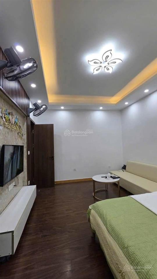 Cho thuê phòng trọ 3 ngủ ngõ 65 phố đào tấn chỉ 10tr/tháng