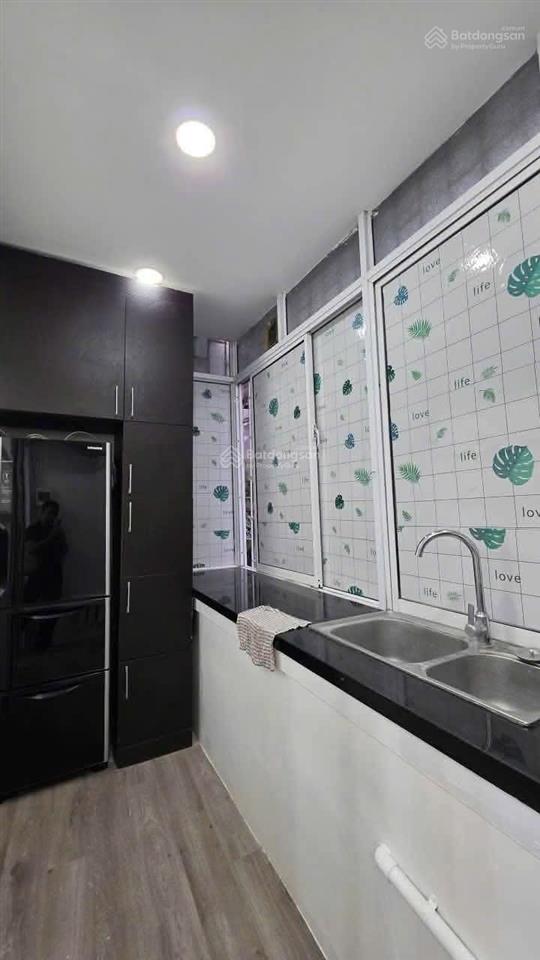 Cho thuê phòng trọ 3 ngủ ngõ 65 phố đào tấn chỉ 10tr/tháng