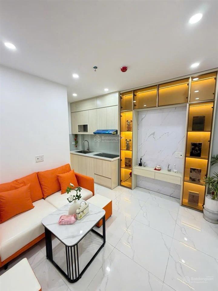 Cho thuê phòng tầng 2 ccmn mới xây ngõ 19 đông tác, gần vincom phạm ngọc thạch chỉ 10tr/tháng.