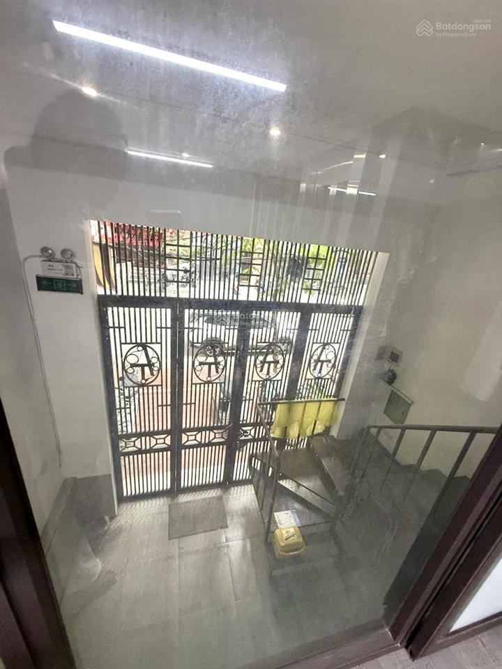 Bán tòa nhà mặt phố võ văn dũng  30m ra hồ hoàng cầu lộng gió, siêu phẩm 50m²*9ttm*36,5tỷ