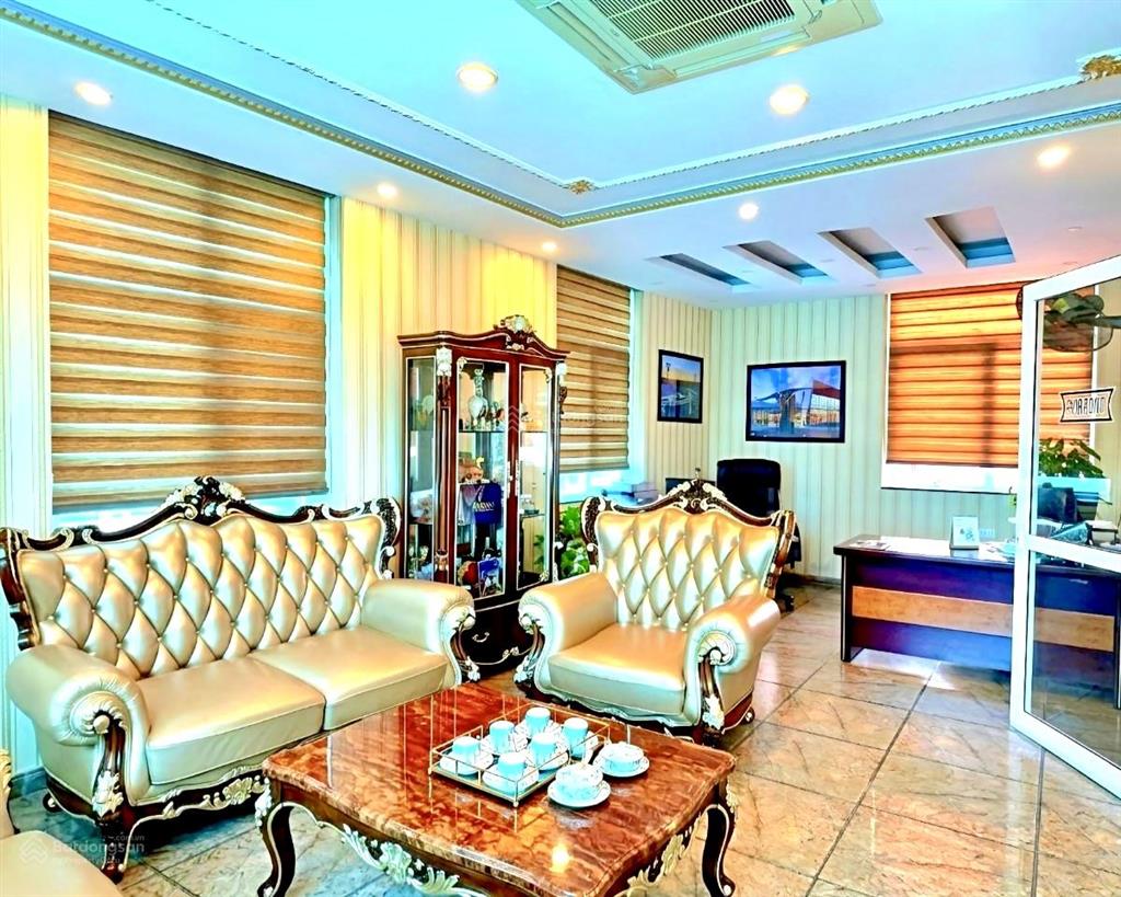 Tòa building tuyệt đẹp mặt phố nguyễn phúc lai giao cắt hoàng cầu và voi phục 120m2*9ttm*50tỷ