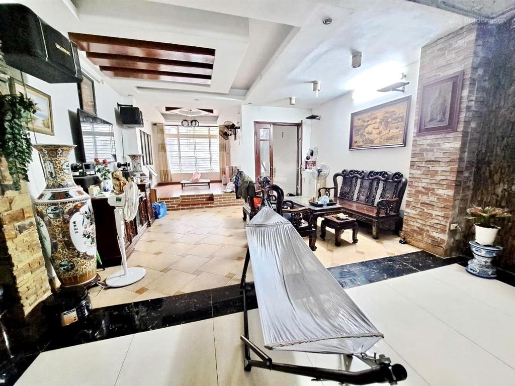 Hàng đầu tư 82m2 x 5 tầng mặt phố xã đàn mặt tiền khủng, sổ hoa hậu, giá chỉ 62 tỷ