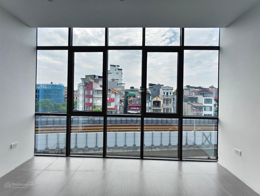 Hàng hiếm! tòa building mặt phố hào nam 7 tầng thang máy thông sàn, 50m2/sàn chỉ 40 tỷ