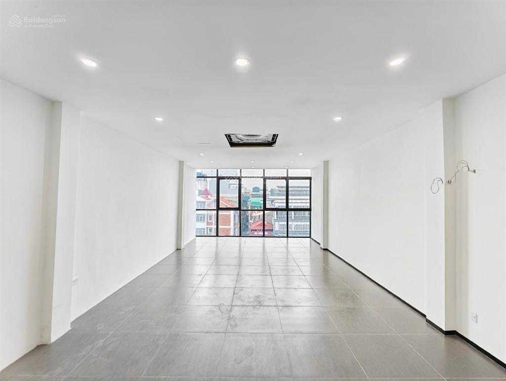 Hàng hiếm! tòa building mặt phố hào nam 7 tầng thang máy thông sàn, 50m2/sàn chỉ 40 tỷ