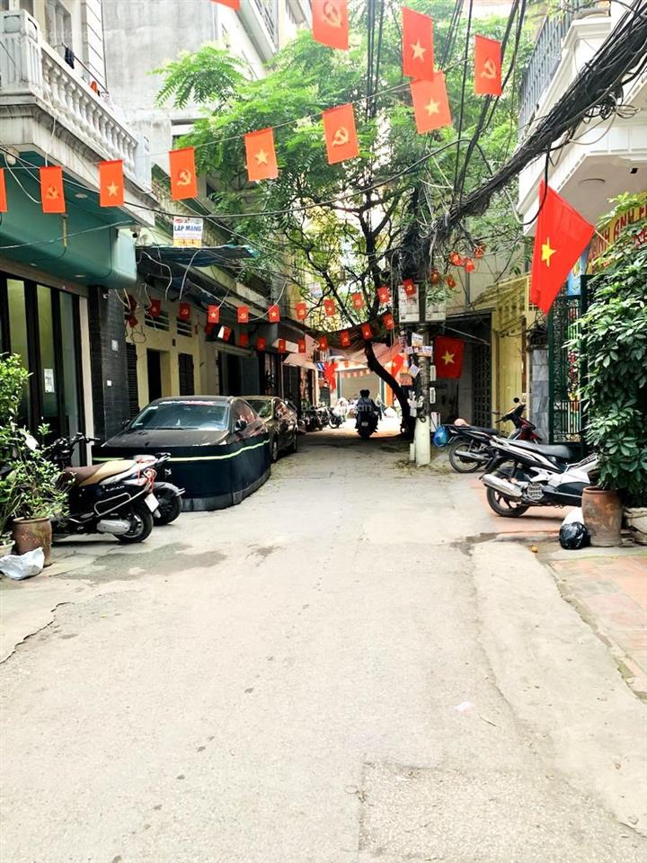 Siêu phẩm phân lô rẻ đẹp nhất khu vip hoàng cầu, 55m2 x 4 tầng phố nguyễn phúc lai chỉ 22 tỷ