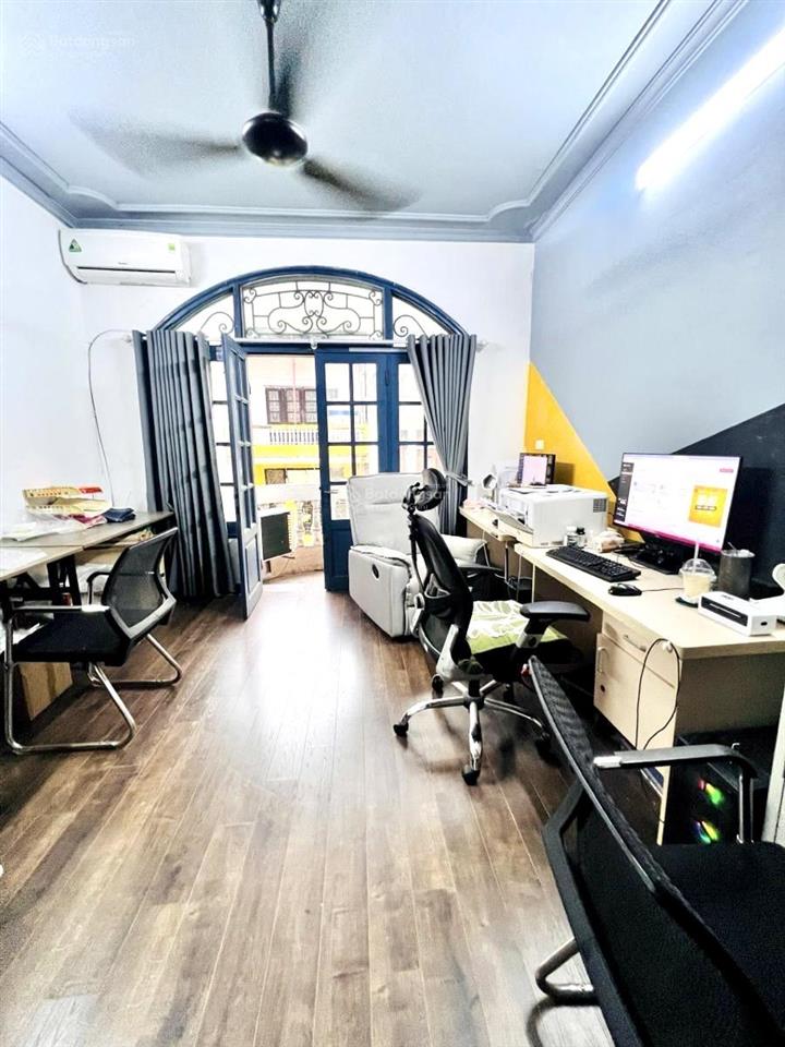 Siêu phẩm phân lô rẻ đẹp nhất khu vip hoàng cầu, 55m2 x 4 tầng phố nguyễn phúc lai chỉ 22 tỷ