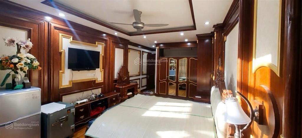 Cực hiếm mặt phố sơn tây, ba đình trung tâm hành chính văn hóa thủ đô, 40m2 x 5 tầng chỉ 26,5 tỷ