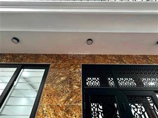 Nhà xây mới 7 tầng thang máy phố nguyễn lương bằng thông hoàng cầu, 35m2 mt 5m, chỉ 9,8 tỷ