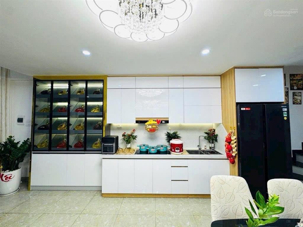 Nhà phân lô liền kề ô đồng lầm, ô tô tránh, kinh doanh, 35m2 x 5 tầng, nhỉnh 11 tỷ
