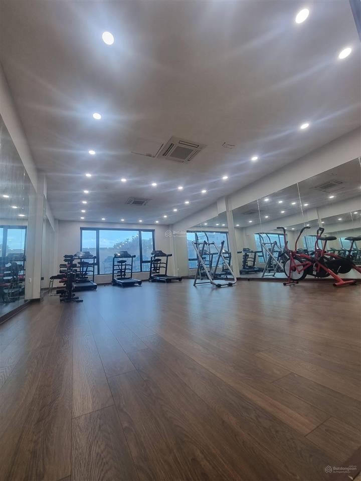 Cho thuê nhà mặt phố nguyễn xiển 7 tầng thang máy, 100m2/sàn, thuê từ tầng 1 đến tầng 4, giá 50tr