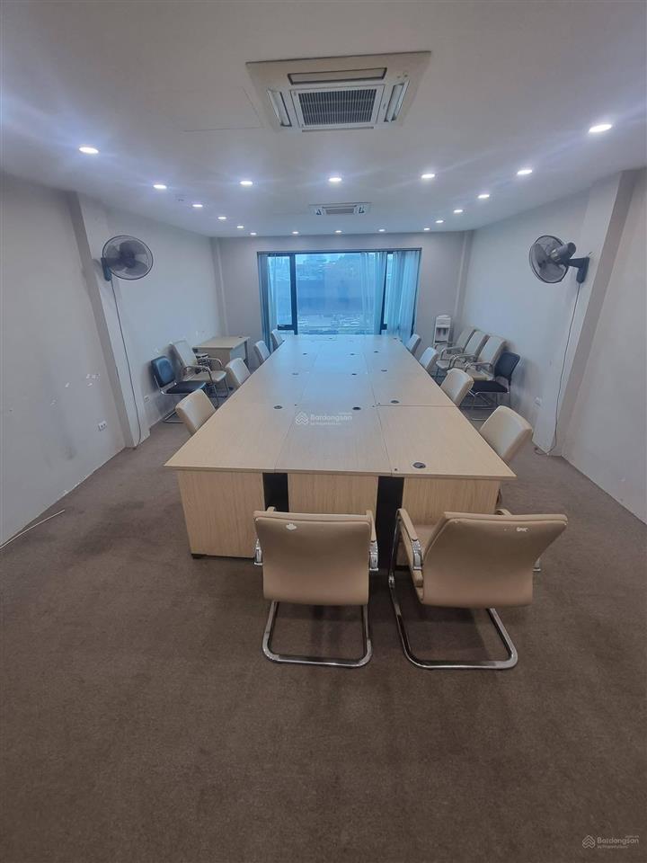 Cho thuê nhà mặt phố nguyễn xiển 7 tầng thang máy, 100m2/sàn, thuê từ tầng 1 đến tầng 4, giá 50tr