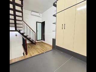 Cho thuê nhà trọ 5 tầng phố hoàng hoa thám, ba đình, nhà đẹp ở luôn, chỉ 10tr/tháng