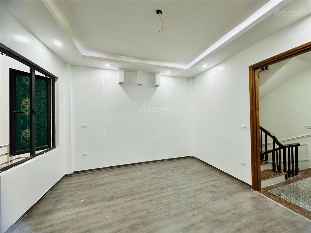 Siêu phẩm đẹp long lanh có 1 0 2, giá đầu tư 45m2 x 6 tầng 7 ngủ ngõ 514 thụy khuê chỉ 8,9 tỷ