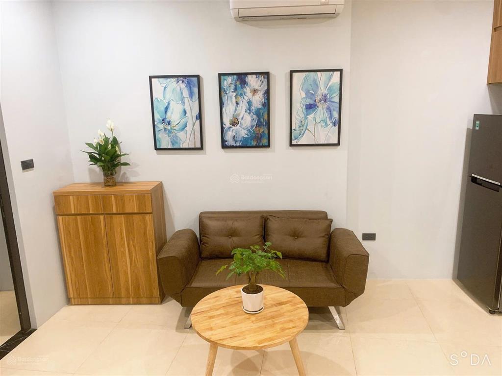Cho thuê phòng tầng 3 ccmn ngõ 73 hoàng ngân, thanh xuân, dtsd 40m², giá chỉ 6,3tr/tháng.