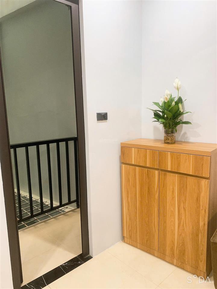 Cho thuê phòng tầng 3 ccmn ngõ 73 hoàng ngân, thanh xuân, dtsd 40m², giá chỉ 6,3tr/tháng.