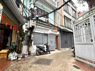 Chính chủ cho thuê nguyên căn nhà đội cấn, oto qua thông hoàng hoa thám, 55m2 3 tầng, giá 13 triệu