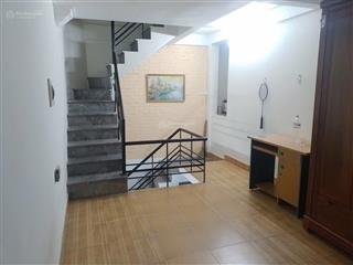 Cho thuê nhà trọ ngõ 97 chính kinh thông quan nhân dtsd 100m2 2 ngủ giá 9tr
