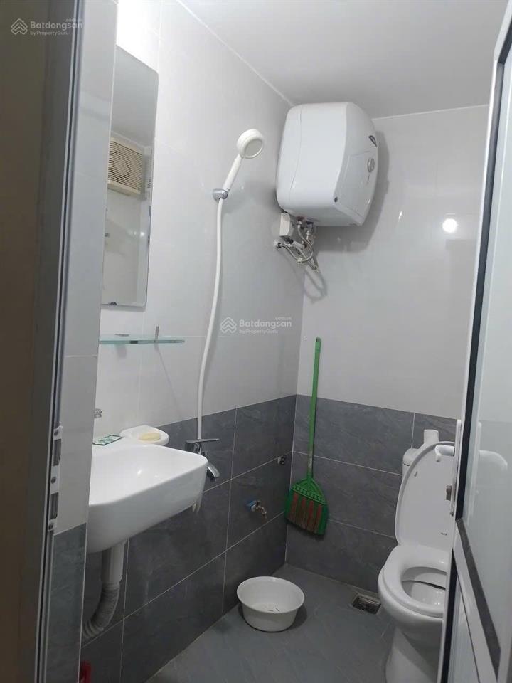 Cho thuê nhà trọ ngõ 97 chính kinh thông quan nhân dtsd 100m2 2 ngủ giá 9tr