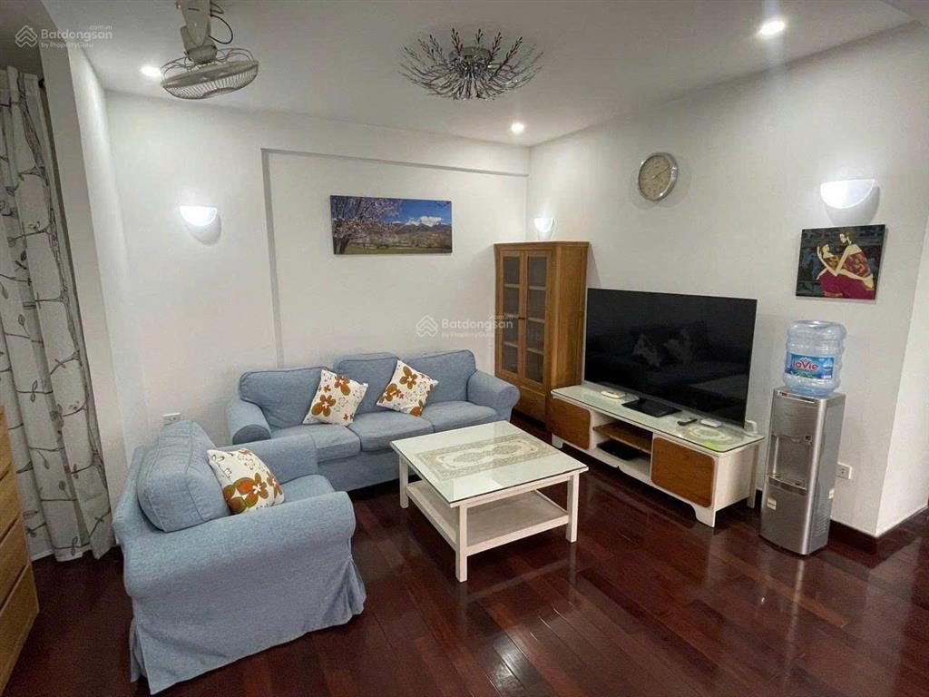 Chính chủ cho thuê chung cư cao cấp siêu vip mặt phố triệu việt vương 100m2 2 ngủ giá 25tr/tháng