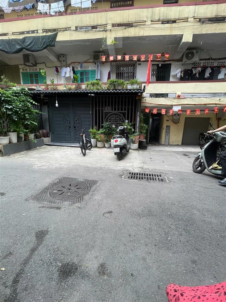 Cho thuê nhà trọ tầng 1 ngõ thịnh hào vừa ở vừa kinh doanh chỉ 10tr/tháng