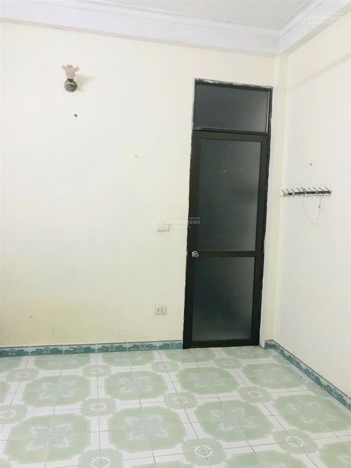 Chính chủ cho nữ thuê phòng tầng 2 ở ngõ 2 tây sơn, đống đa giá 3,5tr/tháng.