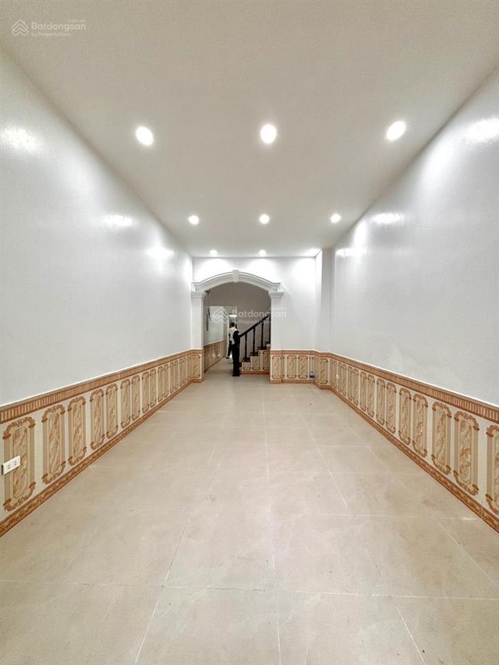 Bán gấp hoa hậu phân lô ô tô tránh 5 tầng thang máy phố đào tấn, vip ba đình 55m2 chỉ 29 tỷ