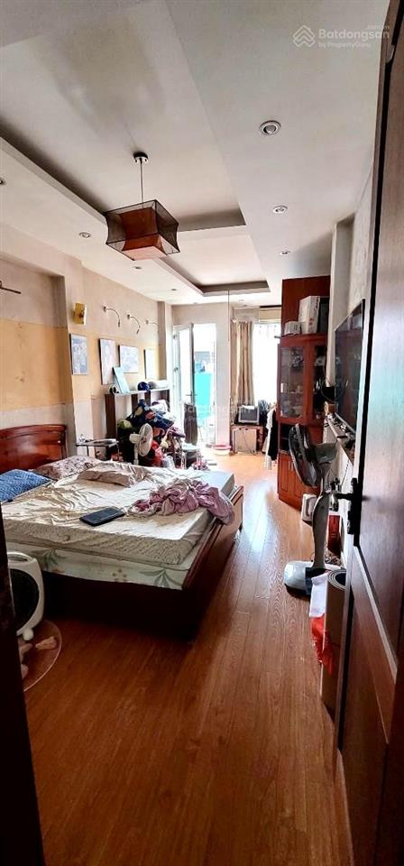 Bán nhà phân lô ngõ 131 thái hà, 2 mặt thoáng, ô tô đỗ cửa, 40m2 x 5 tầng chỉ 10 tỷ