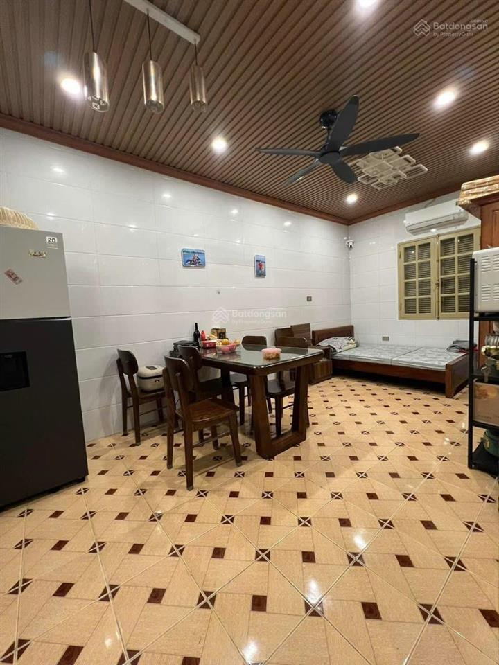 Siêu phẩm phân lô ô tô vào nhà phố hoàng cầu, vip đống đa, hạ sốc nhỉnh 300tr/m2 chỉ 22 tỷ