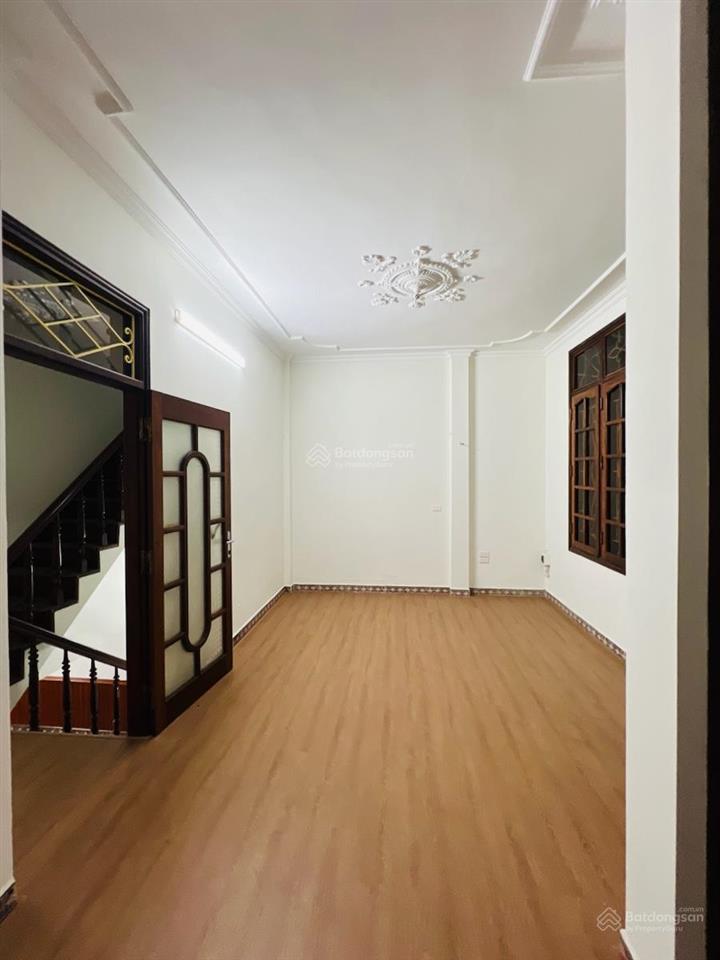 Giá hời! nhà nguyễn chí thanh 40m ra phố, gara ô tô, ô chờ thang máy 55m2 x 5 tầng nhỉnh 16 tỷ